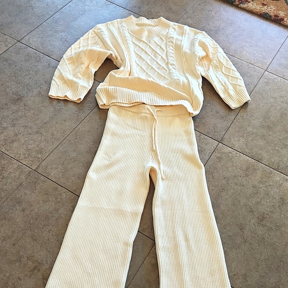 SOLD - Picture 1 of 11